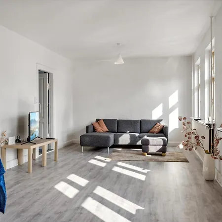 Villa Town House In *