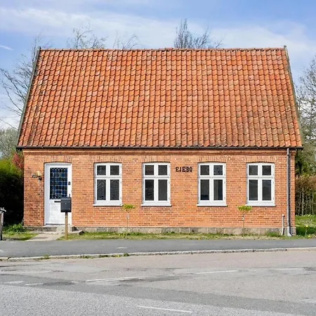 Villa Town House In Fuglebjerg